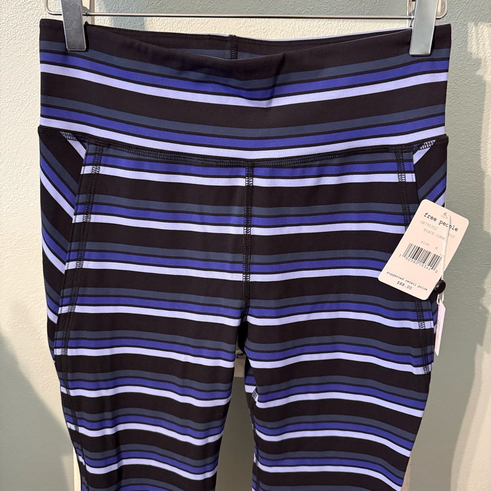 NWT Free People Movement Infinity Black Striped Leggings Size M Women - Picture 3 of 13